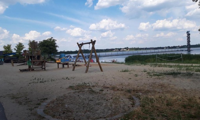Pouch Apartment | Ferienapartment-Monteurwohnung-Muldestausee