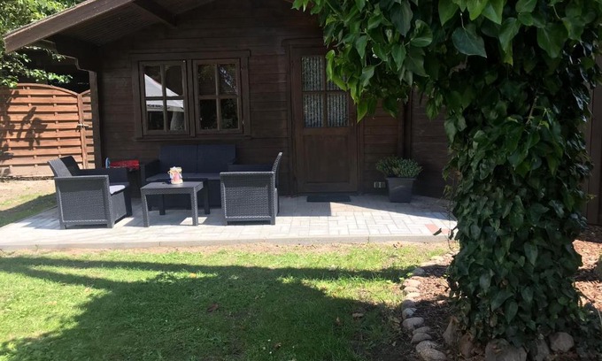 Ahrenshagen-Daskow Apartment | Ferienbungalow in Ostseenähe