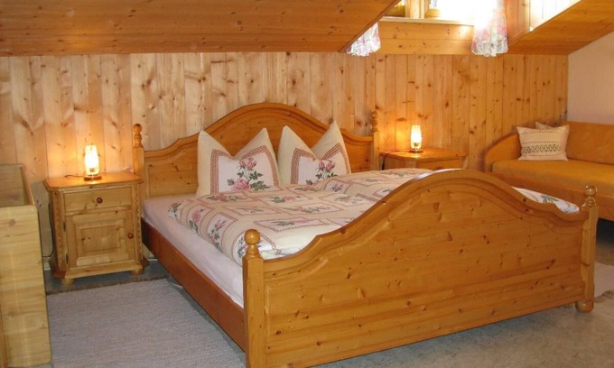 Neureichenau Apartment | Feriendomizil inmitten des Bay. Waldes mit 2 Schlafzimmern und Balkon