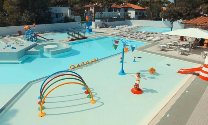 Lido degli Estensi House | Feriendorf Mare Pineta Ambra für 5 Personen