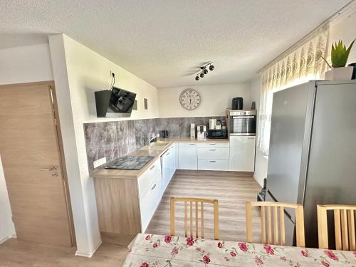 Bad Saeckingen Apartment | FERIENHAUS AyNa, direkt an der Schweizer Grenze