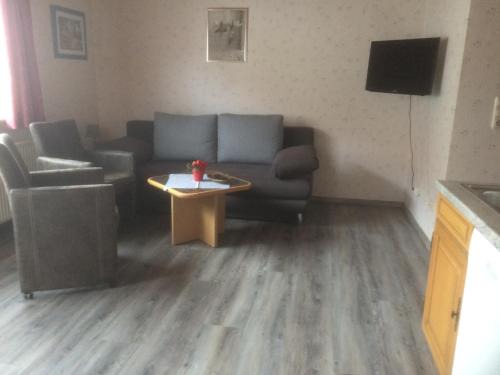 Waßmuthshausen House | Ferienhaus in Homberg , cleaning included