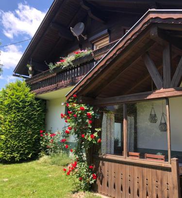 Reisach Apartment | Ferienhaus Mautzfried