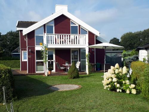 Dummer House | Ferienhaus mit Sauna am Duemmer See