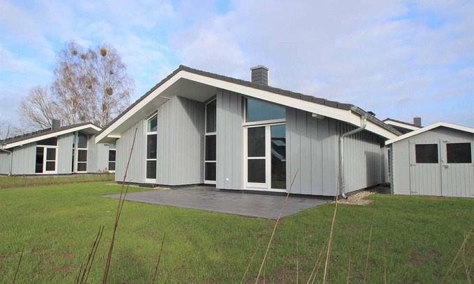 Granzow House | Ferienhaus mit Sauna im Ferienpark Mirow