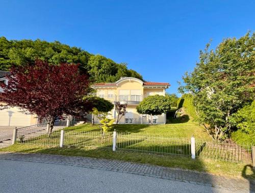 Perlesreut Villa | Ferienhaus mit Traumblick