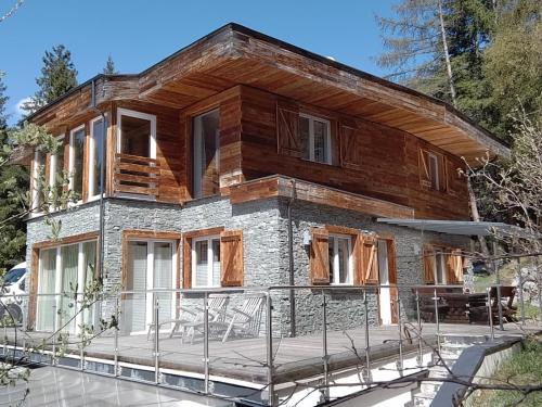 Oetz Ski Chalet | Ferienhaus Skiblume