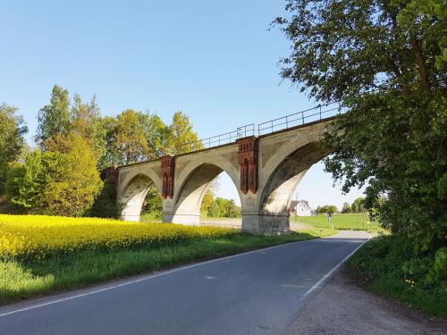Langenleuba-Niederhain Apartment | Ferienwohnung am Viaduktweg Familie Roman