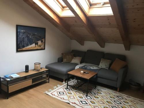 Oberschonau Apartment | Ferienwohnung Seinerzeit - kuschelige Dachwohnung