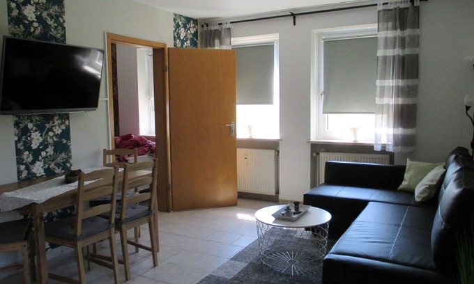 Weissenstadt Apartment | Ferienwohnung 1. Etage 45qm mit Balkon