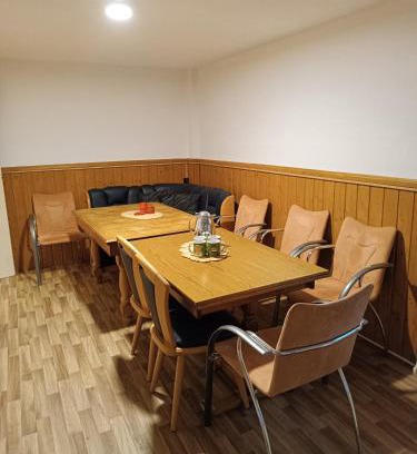Lautenthal Apartment | Ferienwohnung 1 im Ferienhaus am Marktplatz