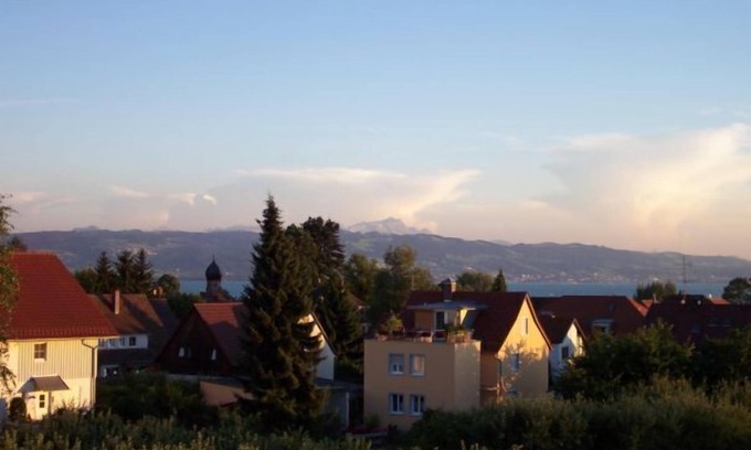 Nonnenhorn Apartment | Ferienwohnung 100qm, 2 Schlafzimmer, max. 4 Personen
