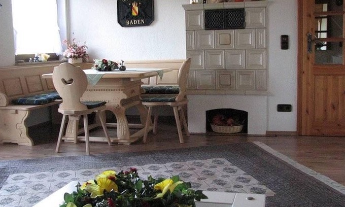 Muellheim Apartment | Ferienwohnung 2, 95qm, max. 4 Personen