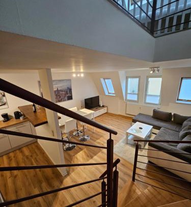 Zittau Apartment | FERIENWOHNUNG 57m2 APARTMENT 2 RAUM MAISONETTEN WOHNUNG im ZITTAUER STADTZENTRUM INNENSTADT INNENRING TOP LAGE MARKT UND RATHAUS NÄHE