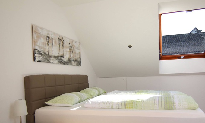Calmbach Apartment | Ferienwohnung, 78 qm, 2 Schlafzimmer, Terrasse, max. 4 Personen