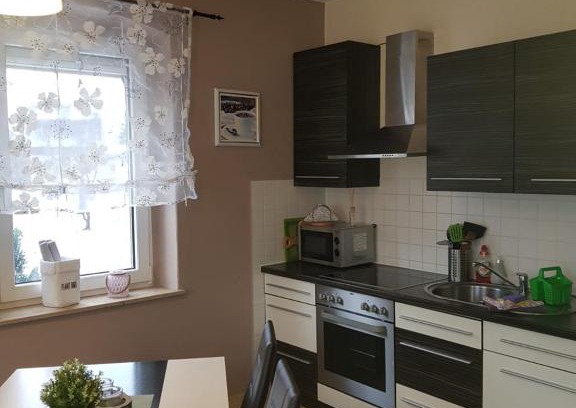 Wolkenburg Apartment | Ferienwohnung Alina, Limbach-Oberfrohna