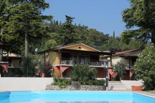 Villaggio Sanghen Apartment | Ferienwohnung Auf Zwei Ebenen