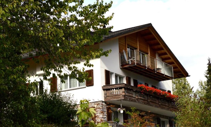Surava Apartment | Ferienwohnung Albula im Herzen Graubündens