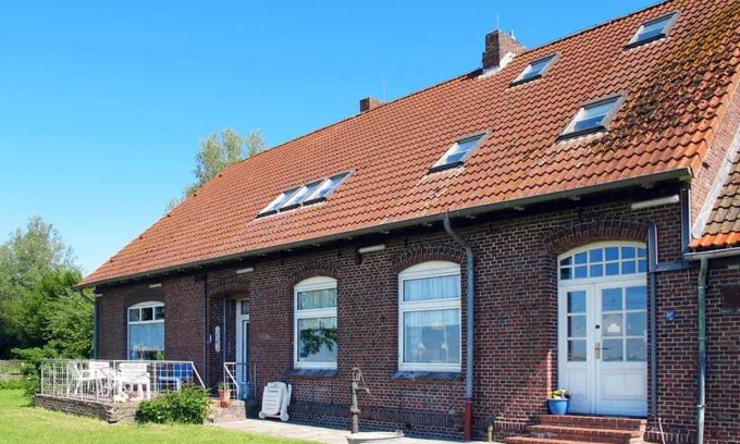 Wittmund House | Ferienwohnung Alte Grundschule Berdum 2