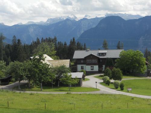 Bad Goisern Apartment | Ferienwohnung am Bauernhof Koa