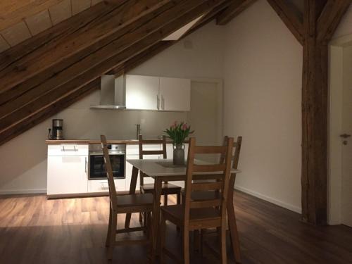 City Centre Regensburg Apartment | Ferienwohnung am Herzogspark