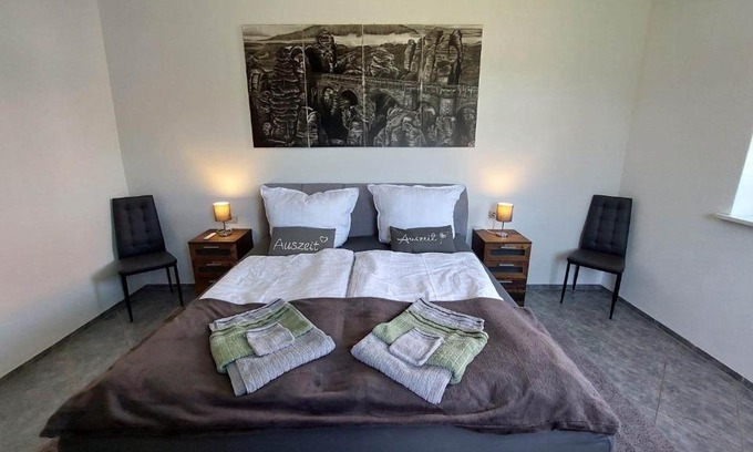 Bad Gottleuba-Berggiesshuebel Apartment | Ferienwohnung am Hofladen Hellendorf - Sächsische Schweiz