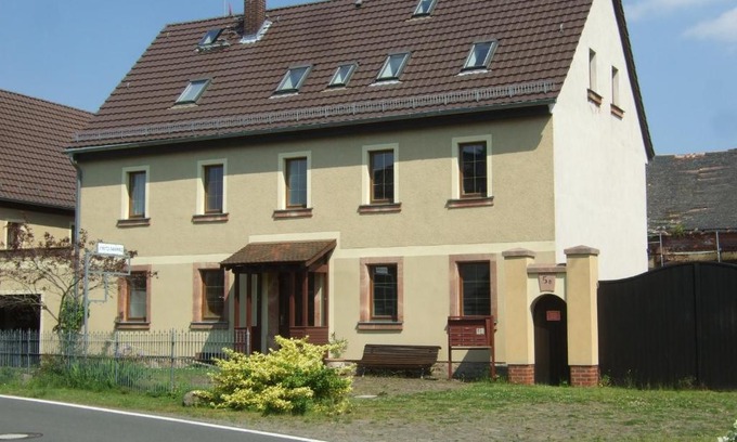 Rotha Apartment | Ferienwohnung am Neuseenland