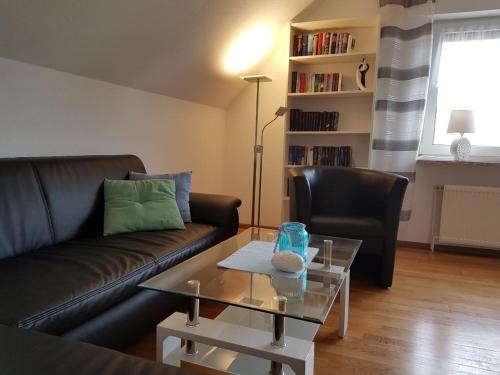 Hage Apartment | Ferienwohnung am See, Hage/Norddeich