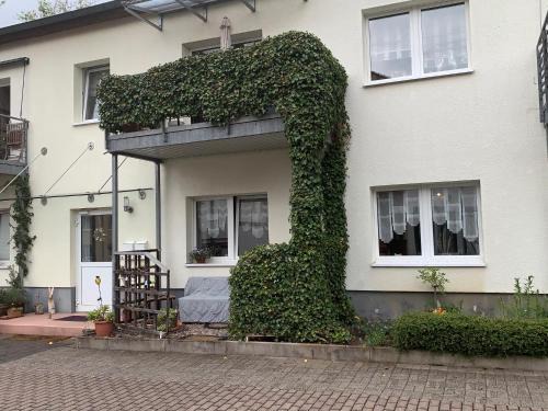 Suhl Apartment | Ferienwohnung Am Stadtpark