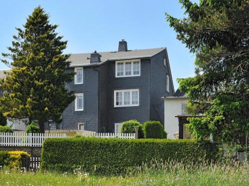 Masserberg Apartment | Ferienwohnung "An den Kurwiesen"