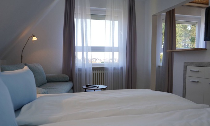 Altenwalde Apartment | Ferienwohnung/app. für 3 Gäste mit 38m² in Altenwalde