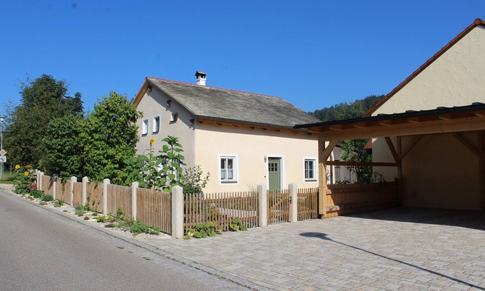 Dietfurt Apartment | Ferienwohnung/app. für 2 Gäste mit 65m² in Dietfurt