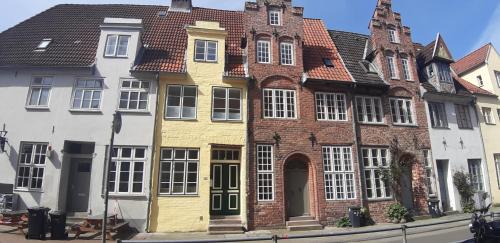 Luebeck Old Town Apartment | Ferienwohnung Belle Etage im Traufenhaus