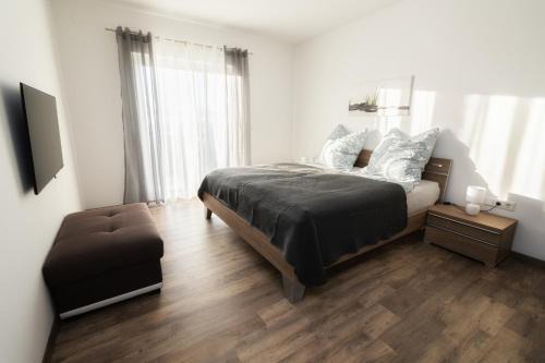 Neualbenreuth Apartment | Ferienwohnung Bergäcker