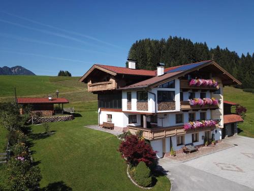 Wildschoenau Apartment | Ferienwohnung bis 4 Personen in Traumlage mit Kaiserblick by FeWo-Plan WILD190