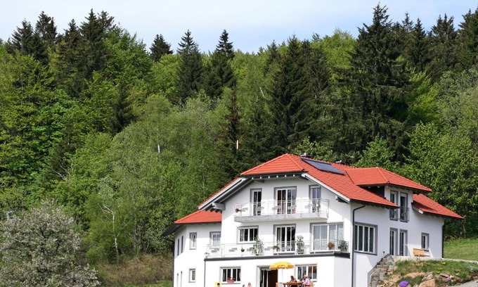 Neuschoenau Apartment | Ferienwohnung Boxleitner