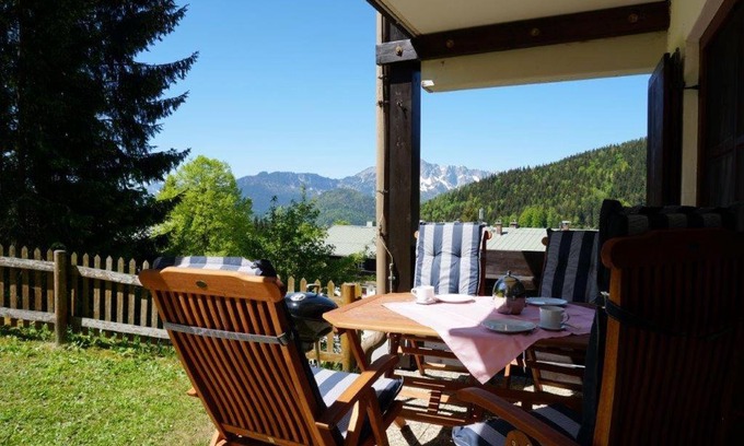 Resten Apartment | Ferienwohnung Buchenhöhe