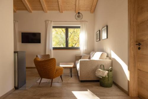Staudach-Egerndach Apartment | Ferienwohnung Zum Lenei