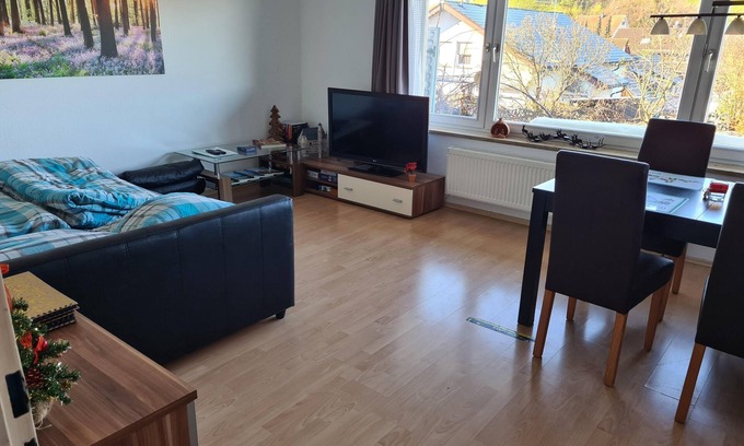 Neuravensburg Apartment | Ferienwohnung Burgblick in Neuravensburg