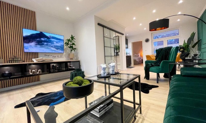 Emden Apartment | Ferienwohnung Domizil am Delft II Emden