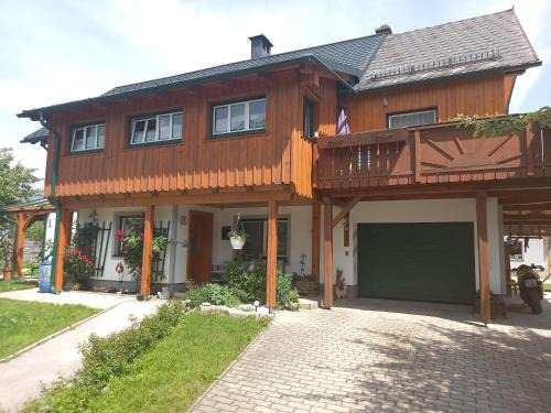 Bad Aussee Apartment | Ferienwohnung Elisabeth