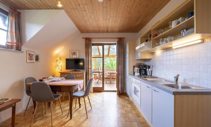 Ferndorf Other | Ferienwohnung für 2-4 Personen mit Großer Terrasse - Bartlbauerhof