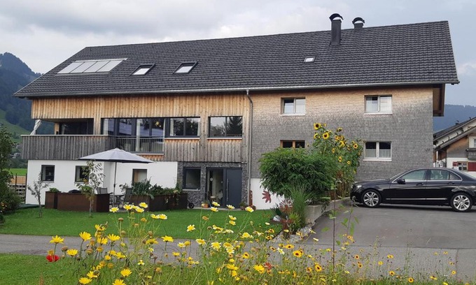 Hittisau Apartment | Ferienwohnung Gmeiner