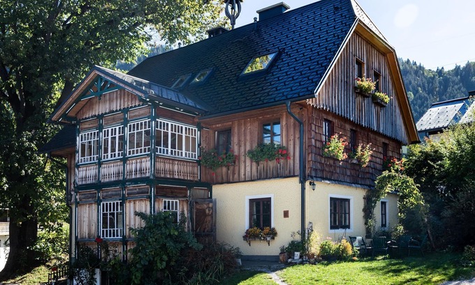 Aigen im Ennstal Apartment | Ferienwohnung Grimmingblick - 1 Schafraum - Allamoarhof - Familie Radlingmayer