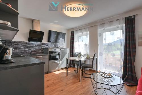Fuessen Apartment | Ferienwohnung Herzstück im Haus Schlossblick