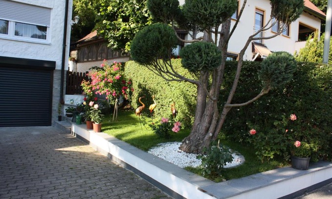 Goessweinstein Apartment | Ferienwohnung im Grünen