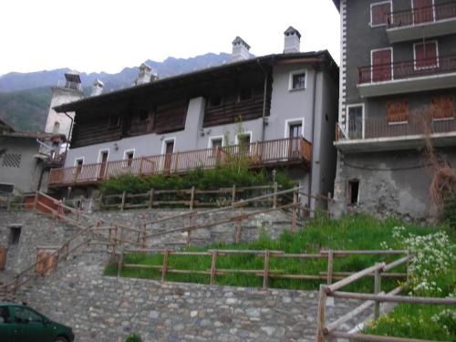 Epinel Apartment | Ferienwohnung In Epinel Mit Garten