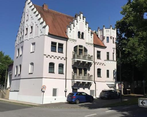 Furth im Wald Apartment | Ferienwohnung in historischer Villa mit Gartennutzung