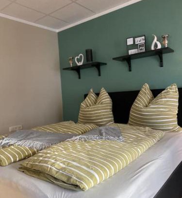 Zschopau Apartment | Ferienwohnung Königsstraße mit Waschmöglichkeit, ohne Dusche