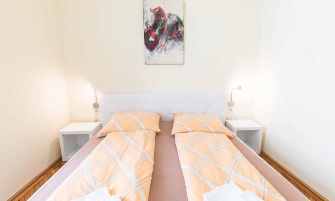 Sankt Polten Apartment | Ferienwohnung Klangturm im Zentrum